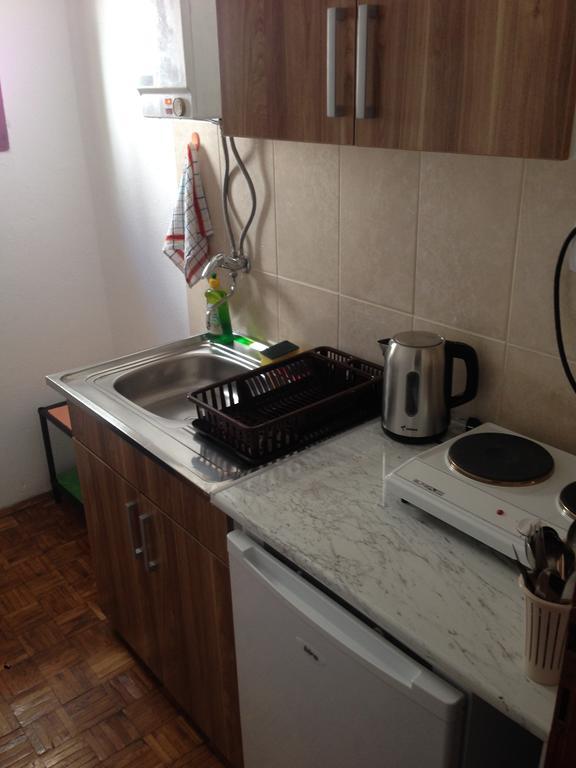 Apartments Aleksic 수토모레 외부 사진