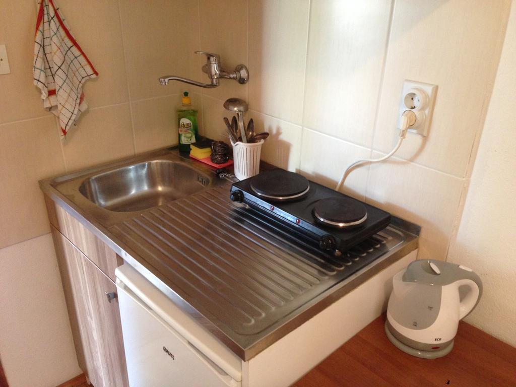 Apartments Aleksic 수토모레 외부 사진