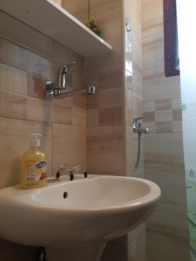 Apartments Aleksic 수토모레 외부 사진