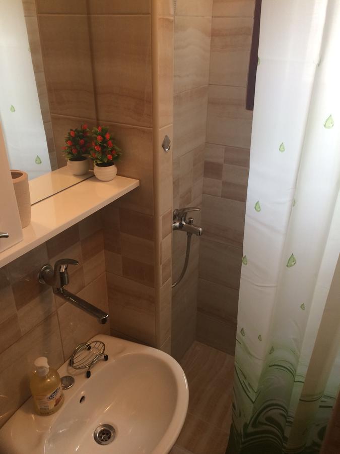 Apartments Aleksic 수토모레 외부 사진
